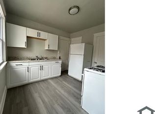 1185 E 145th St #UP, Cleveland, OH 44110
