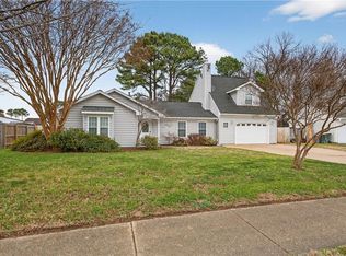 5 Easthill Ct, Hampton, VA 23664