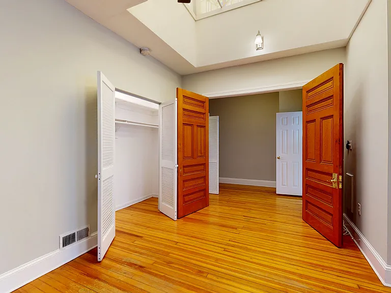 313 N Charles St #3 — Photo 16