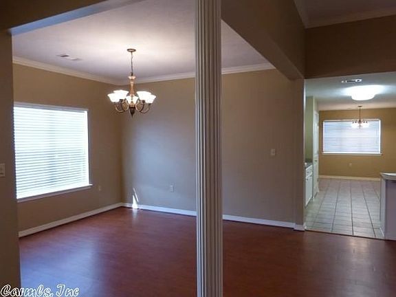 5th image of 1410 Lauren Dr