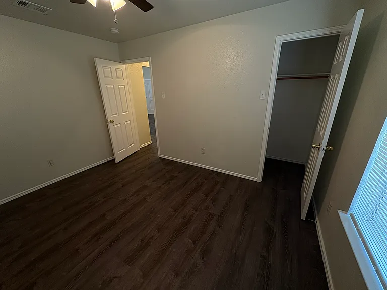 1214 Misty Dr — Photo 6
