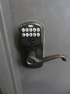 Rented by Miron Realty Group | media 38