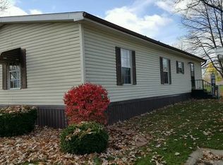 185 Snow Apple Ln, Davison, MI 48423