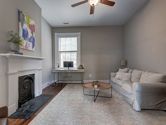 5th image of 2406 E Clay St