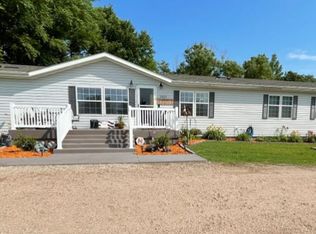 2865 99th Street Pl, Kearney, NE 68845