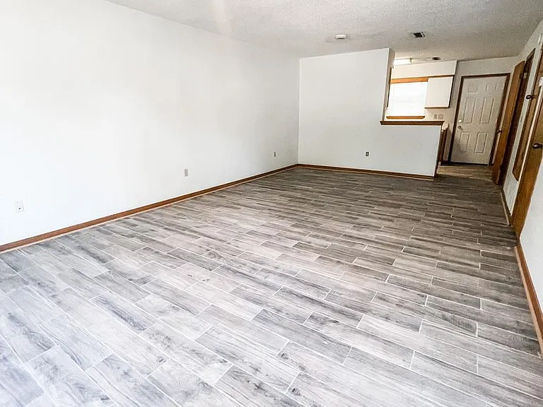 888 Culp Ave #3 — Photo 4