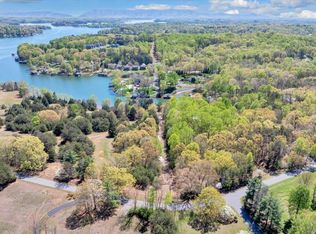 1 Gangplank Rd, Moneta, VA 24121
