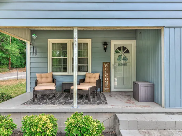 102 Henry St, Warrenville, SC 29851
