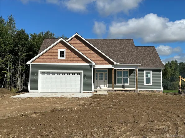 5819 Newark Rd, Attica, MI 48412