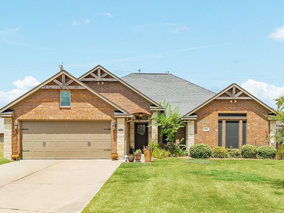 1st image of 60 Dove Tree Ct