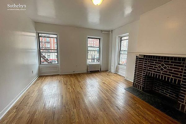 1st image of 230 W 82nd St #B4