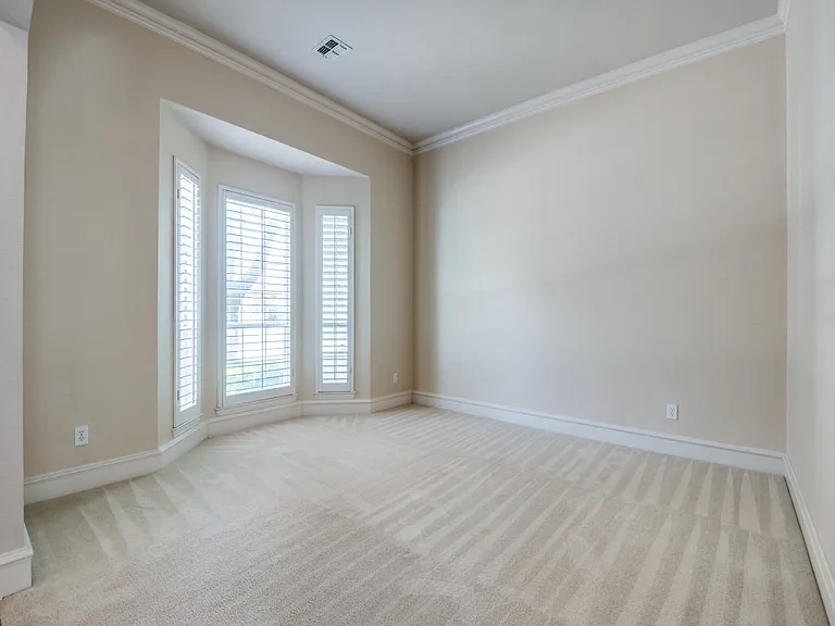 6428 Glenhollow Dr — Photo 9