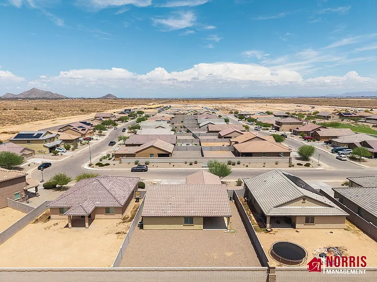 2577 N Agave Ln — Photo 41