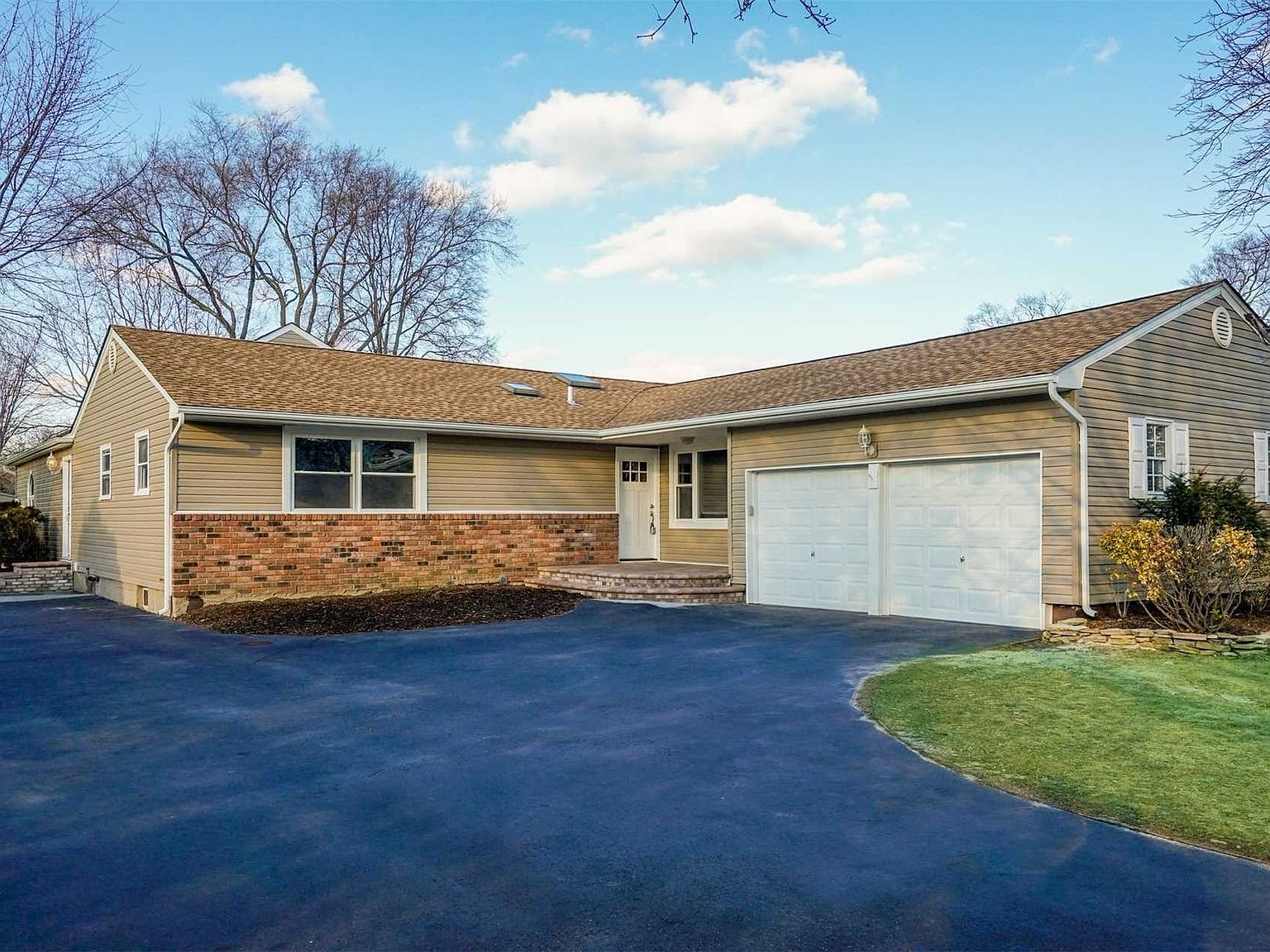 815 Karshick St, Bohemia, NY 11716 Zillow