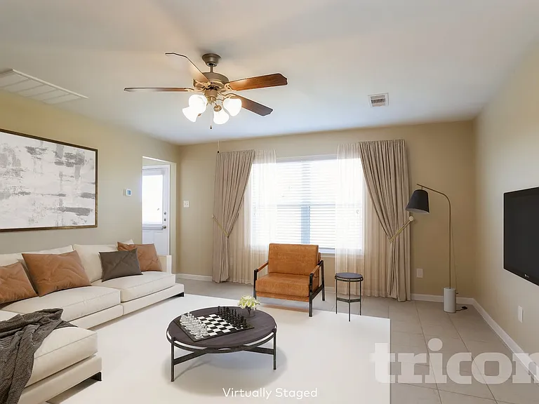 801 Painted Bison Dr — Photo 2