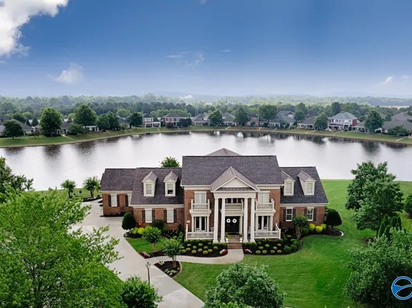 3104 Providence Point SE, Owens Cross Roads, AL 35763