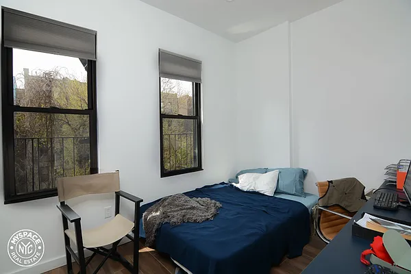Rented by MySpaceNYC | media 6