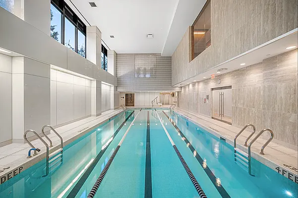 Rented by Vector New York, LLC | media 15