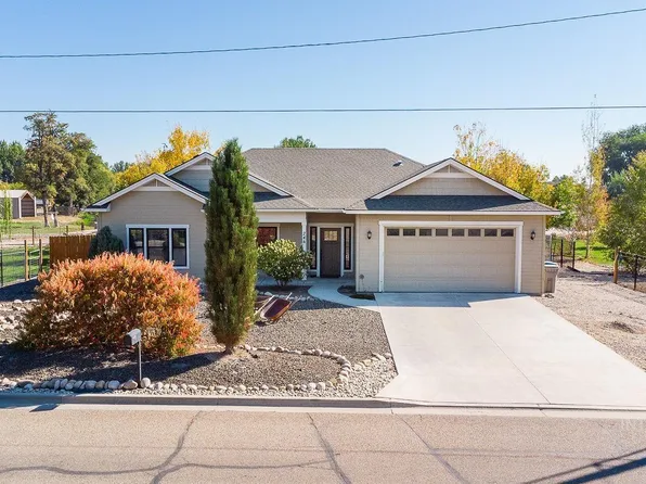 246 N Dewey Ave, Middleton, ID 83644