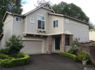 15039 NE 8th Pl, Bellevue, WA 98007