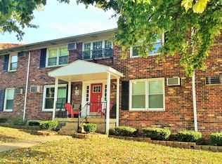 9900 Merioneth Dr APT 7, Louisville, KY 40299