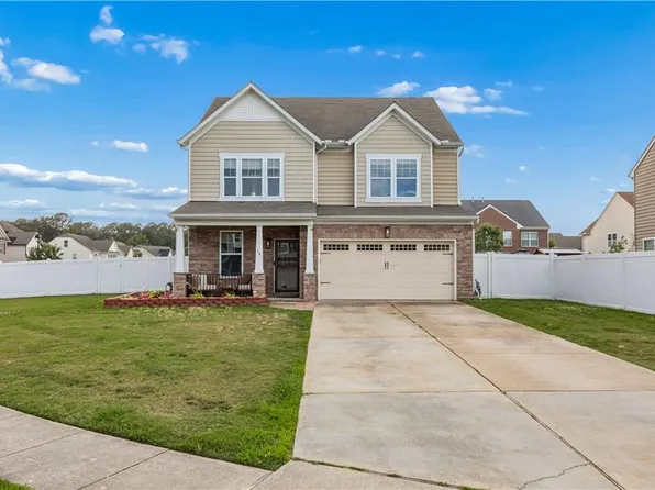 19 Ravenscroft Ln, Hampton, VA 23669