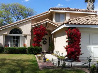 925 Cannon Rd, Riverside, CA 92506