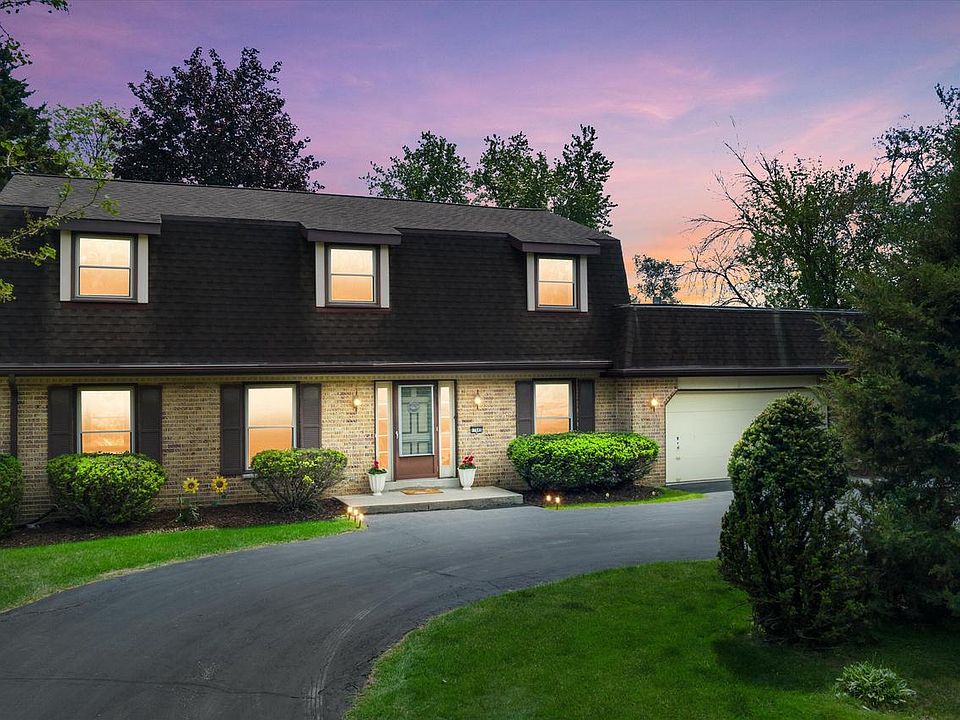 1st image of 17645 Wexford COURT