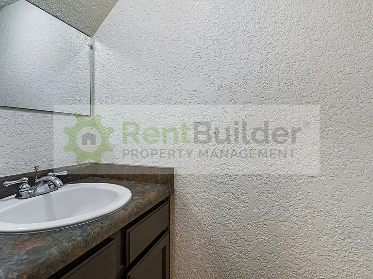 6041 Sequoia Rd NW #D10 — Photo 12