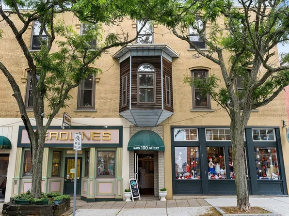 100-102 E Main St, Gloucester, MA