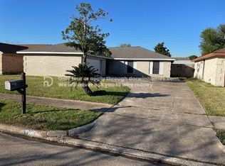 10127 Rustic Rock Rd, La Porte, TX 77571