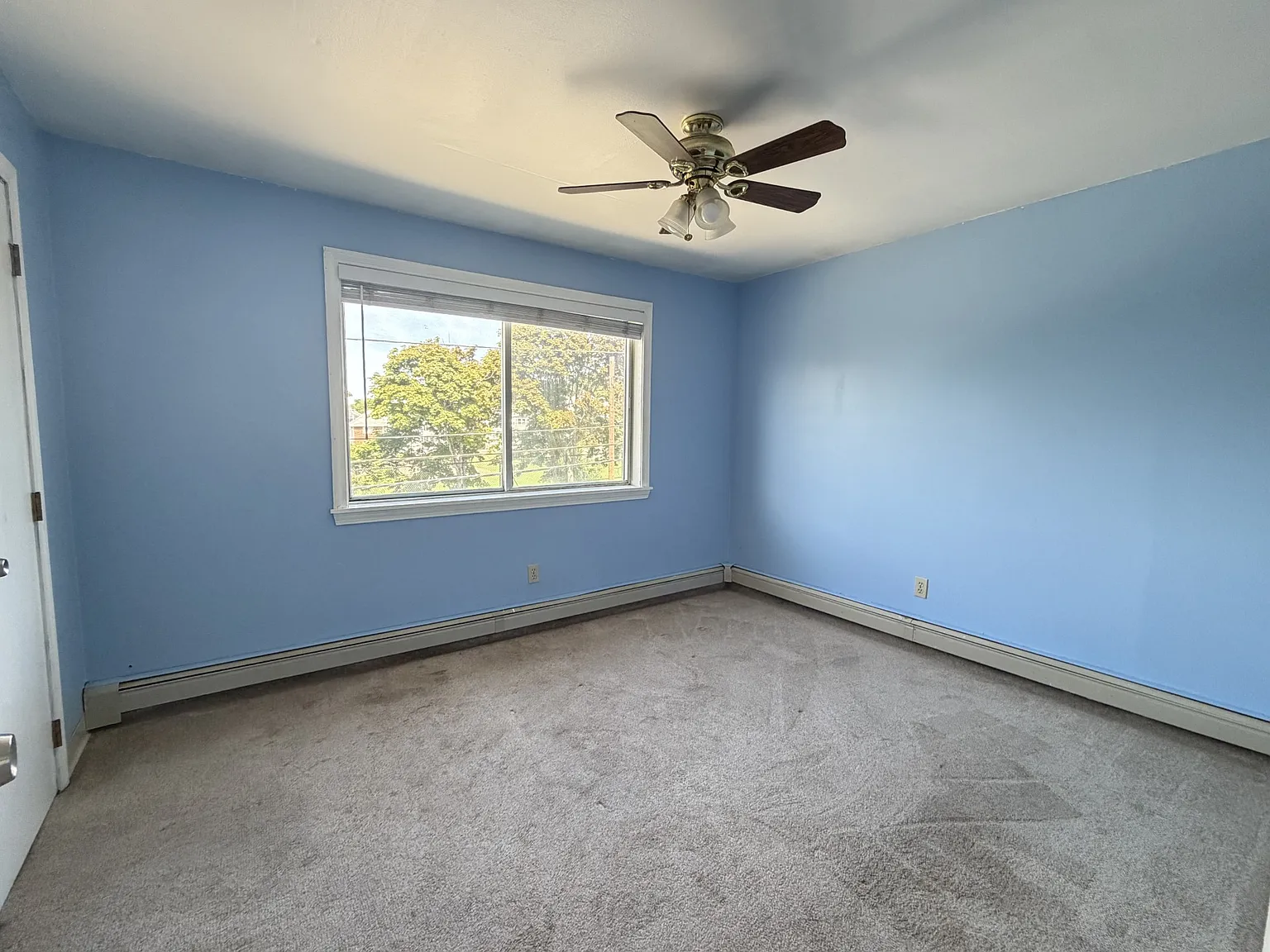 1 bed, 500 sqft, $1,950 — Photo 3