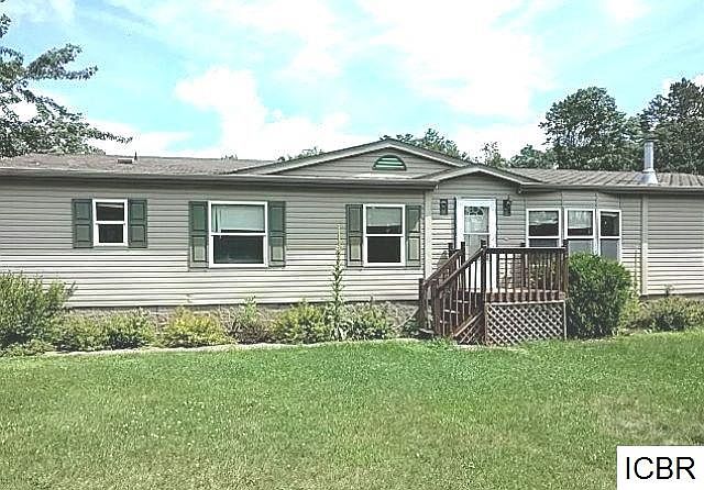 1st image of 34640 Park Dr