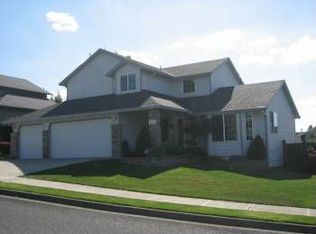 1447 SW Berryessa Pl, Troutdale, OR 97060
