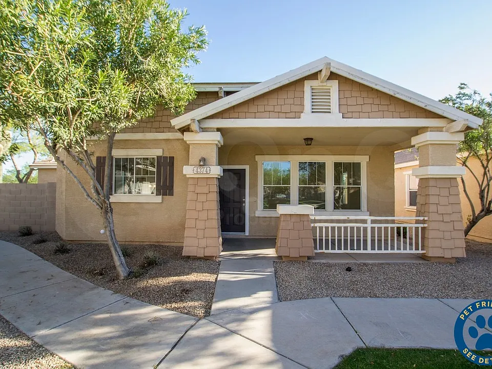4374 E Spawn Ln