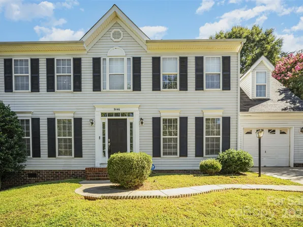 9146 Austin Ridge Ln, Charlotte, NC 28214