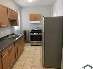 7828 S Cornell Ave #1, Chicago, IL 60649