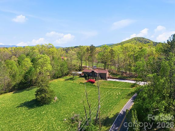 3rd image of 573 & 577 Randolph Rd