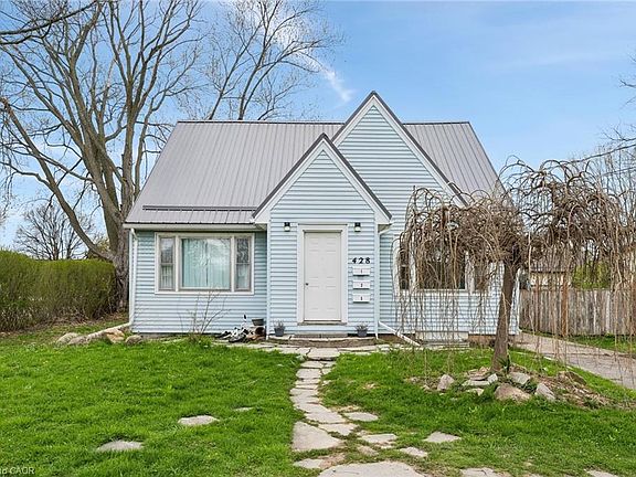 3rd image of 428 Thorold Rd