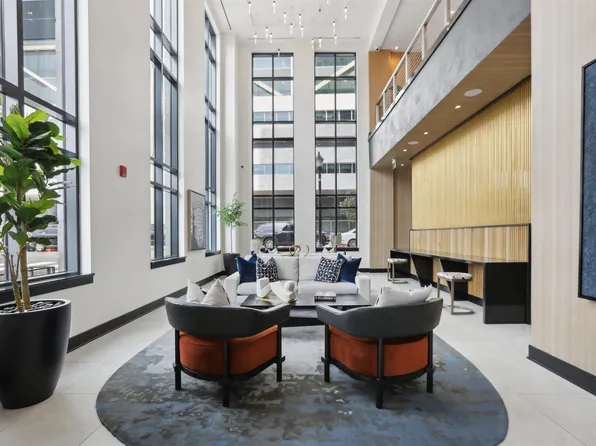 32 Oakland Avenue image 17 of 50