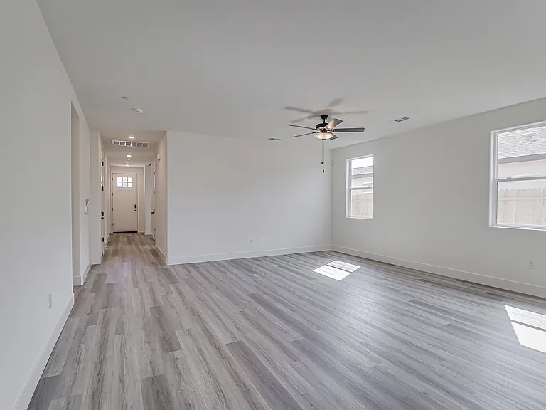 8208 Dreamside Ave — Photo 17