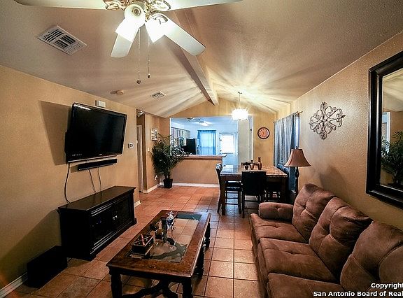 4th image of 5027 Penrose St