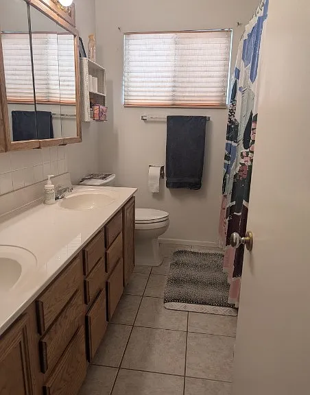 1117 E Maryland Ave — Photo 21