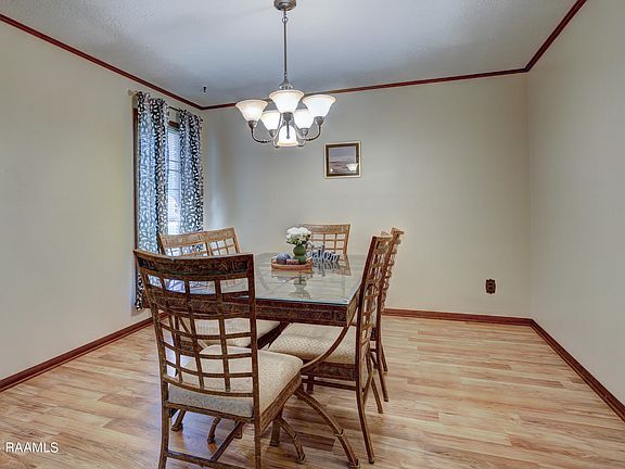 5th image of 100 W Saltilla St