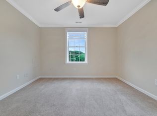 11 46th St SE APT 303, Washington, DC 20019