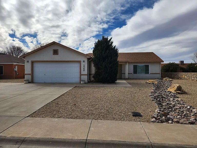 5983 Moon View Dr — Photo 2