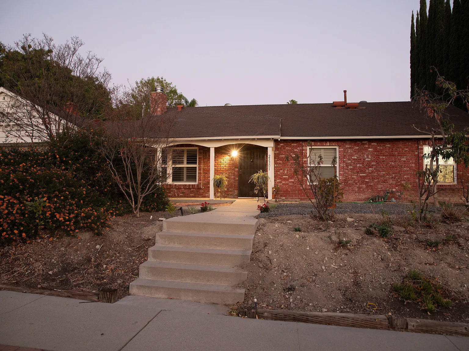 23301 Balmoral Ln — Photo 1