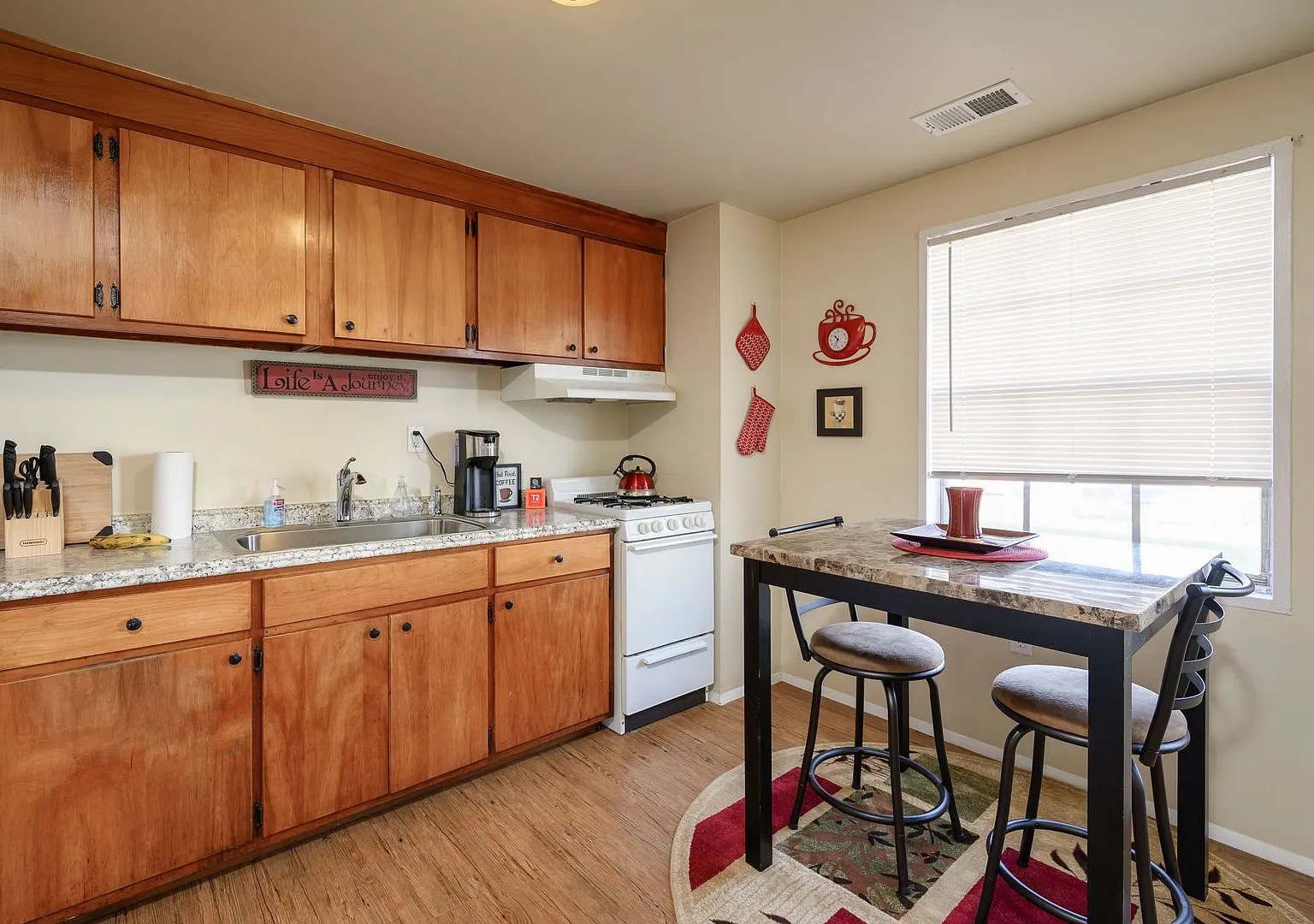 Littlestown Village Apartments — Photo 4