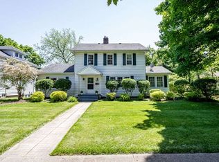 809 Crescent Rd, Jackson, MI 49203