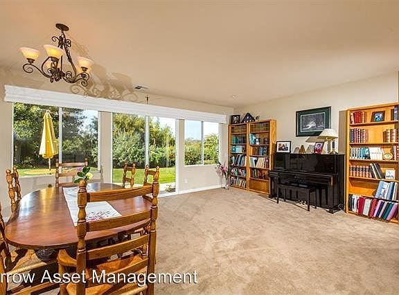 4th image of 935 Parkwood Ave